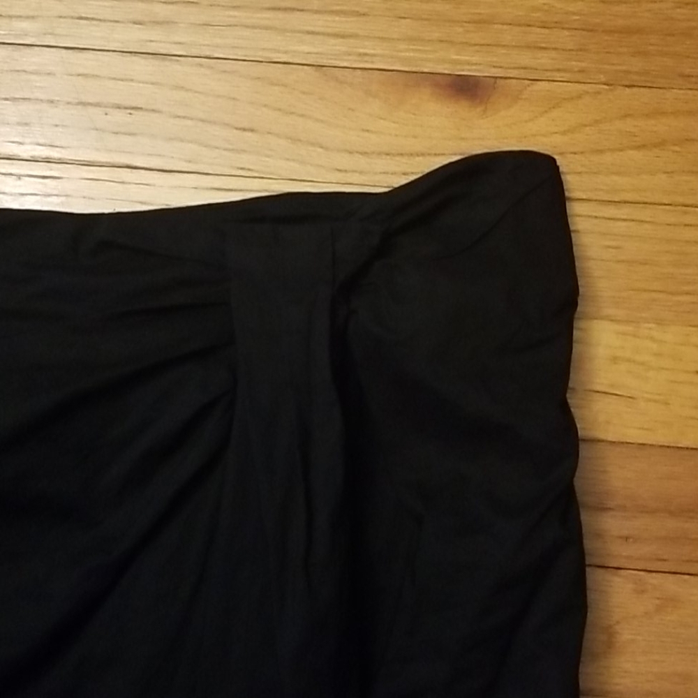 Skirt - Picture 2 of 5